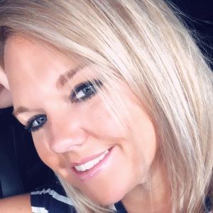 Meet your Posher, Jen